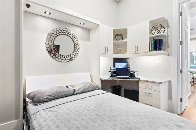 $590,000 | 2881 Peachtree Street Northeast, Unit 605, Atlanta, GA 30305