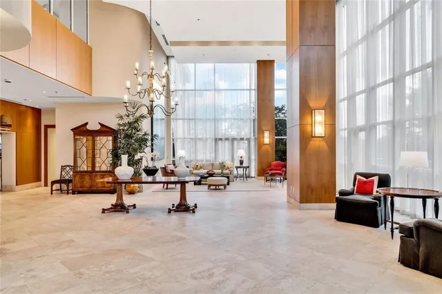 $590,000 | 2881 Peachtree Street Northeast, Unit 605, Atlanta, GA 30305