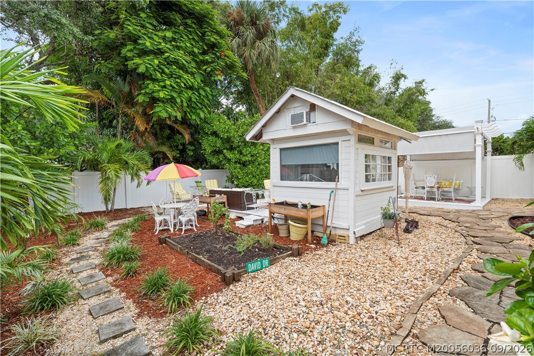 412 Southwest Akron Avenue Stuart, FL 34994 - Photo 40 of 47 Gallery Image 40