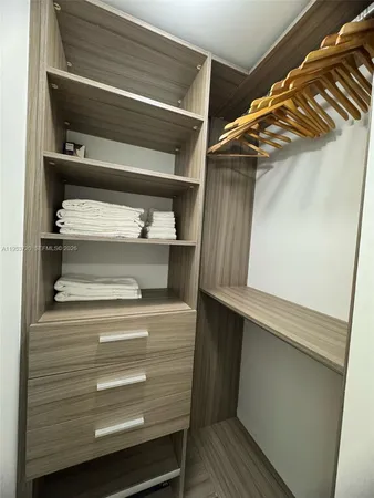 $4,300 | 1300 Brickell Bay Drive, Unit 2504, Miami, FL 33131