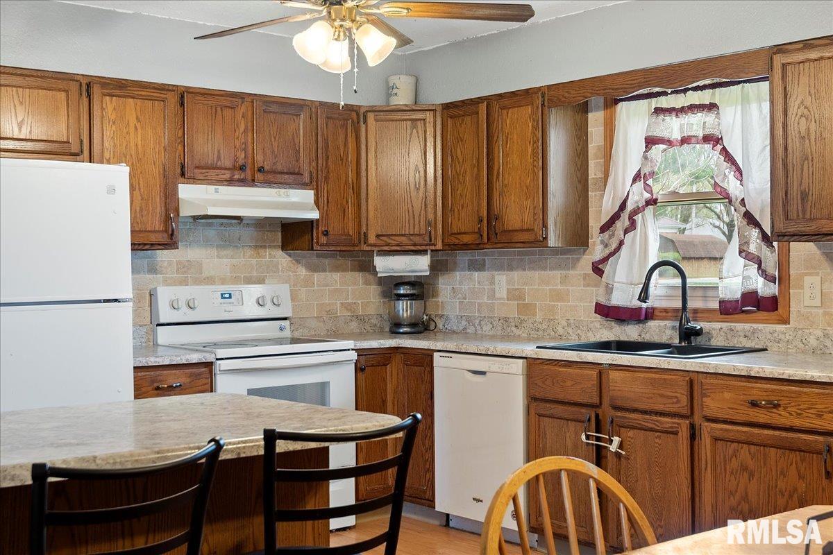 805 Alsey Smith Road Alsey, IL 62694 - Photo 12 of 32 Gallery Image 12
