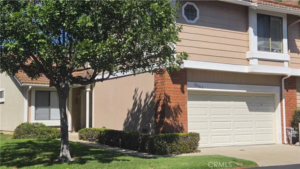 $3,600 | 2010 Silver Hawk Drive, Unit 3, Diamond Bar, CA 91765