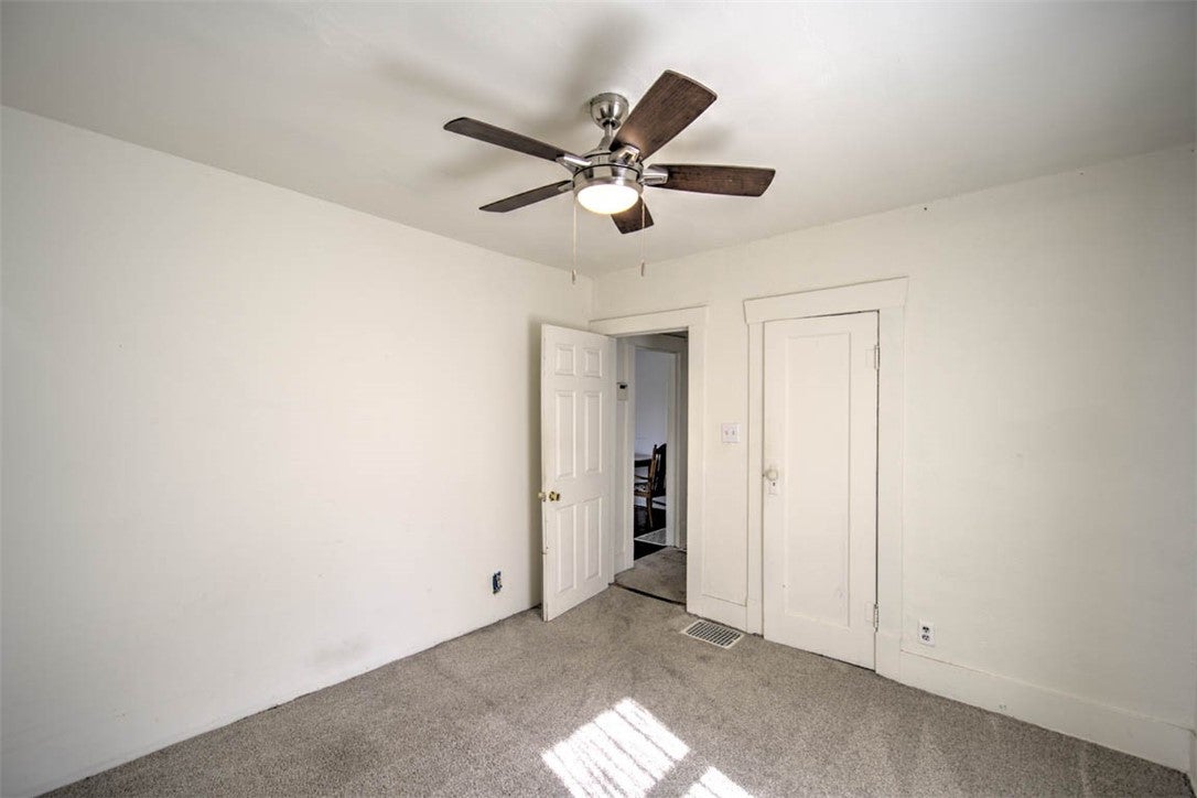 1260 East Johns Avenue Decatur, IL 62521 - Photo 13 of 22 Gallery Image 13