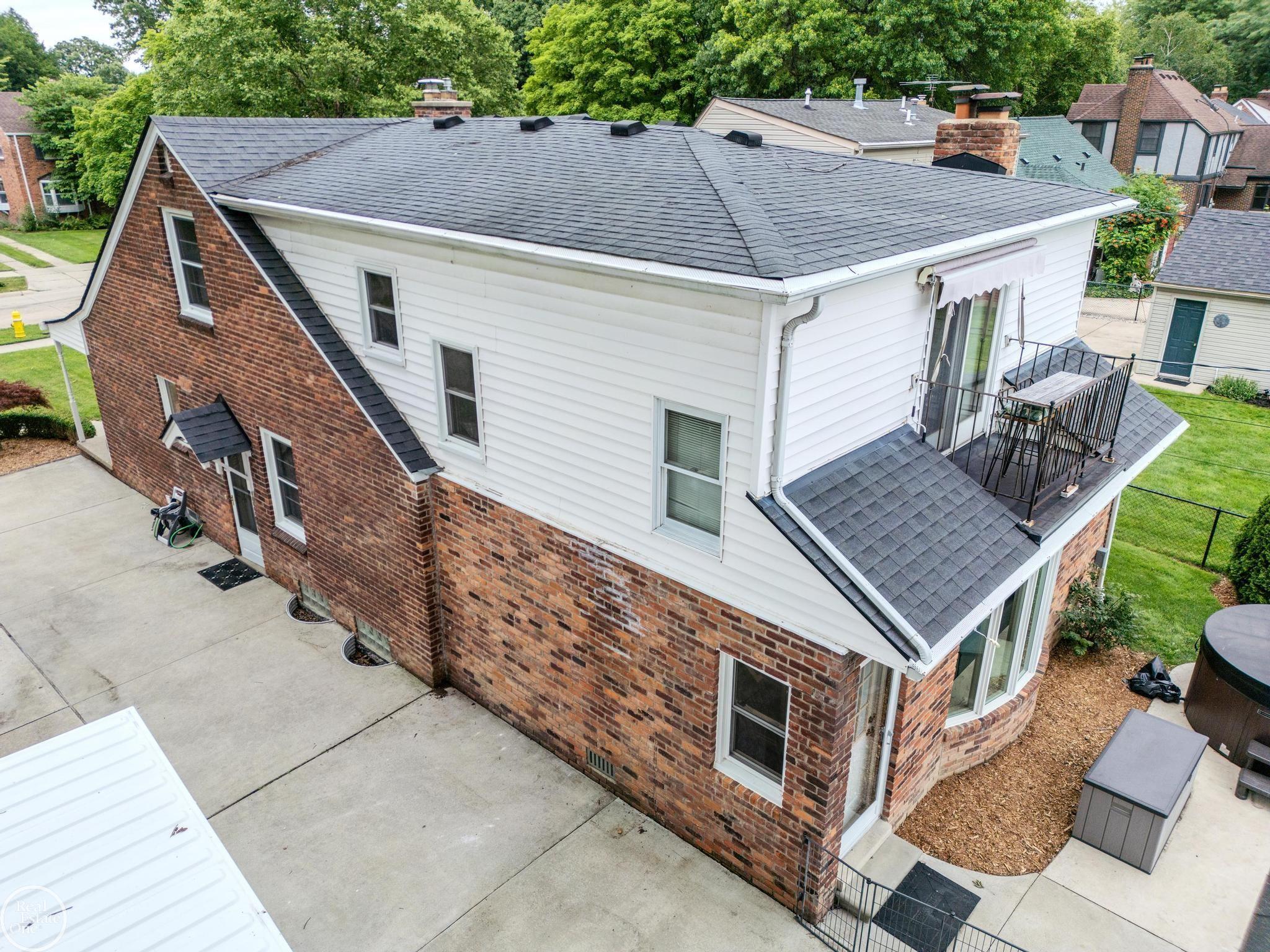 951 Hampton Road Grosse Pointe Woods, MI 48236 - Photo 68 of 85