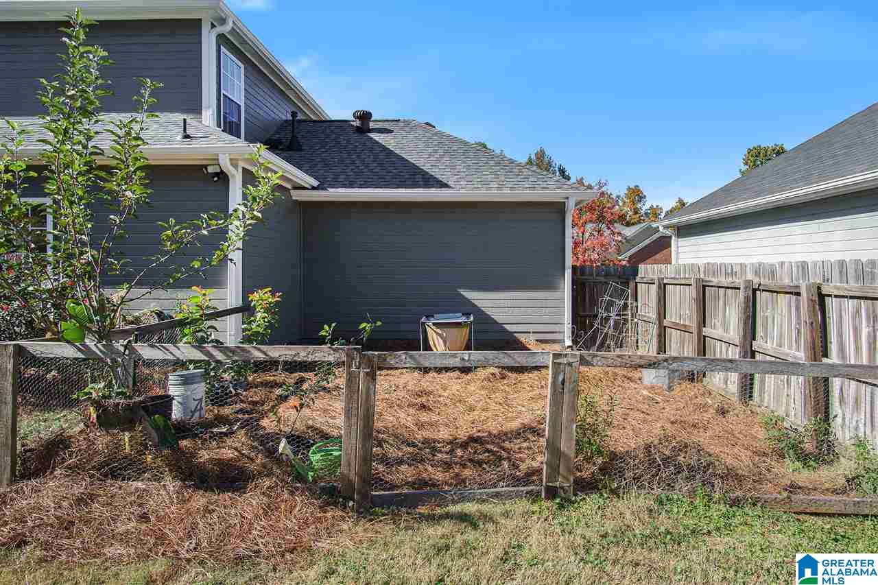 107 Crestmont Lane Pelham, AL 35124 - Photo 34 of 37