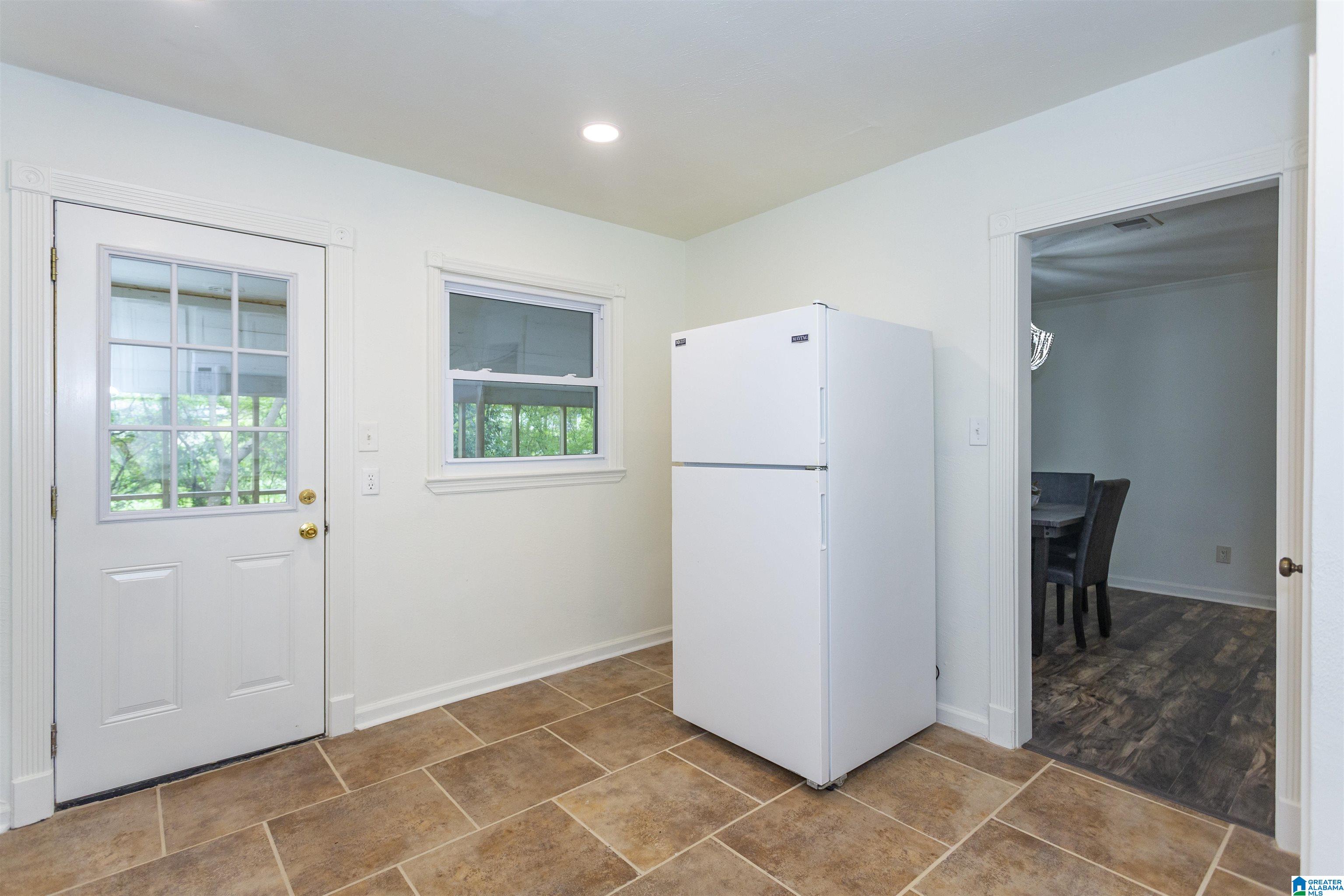 2140 Kelly Lane Birmingham, AL 35216 - Photo 15 of 37