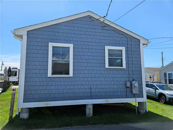 $279,000 | 854 Matunuck Beach Road, South Kingstown, RI 02879
