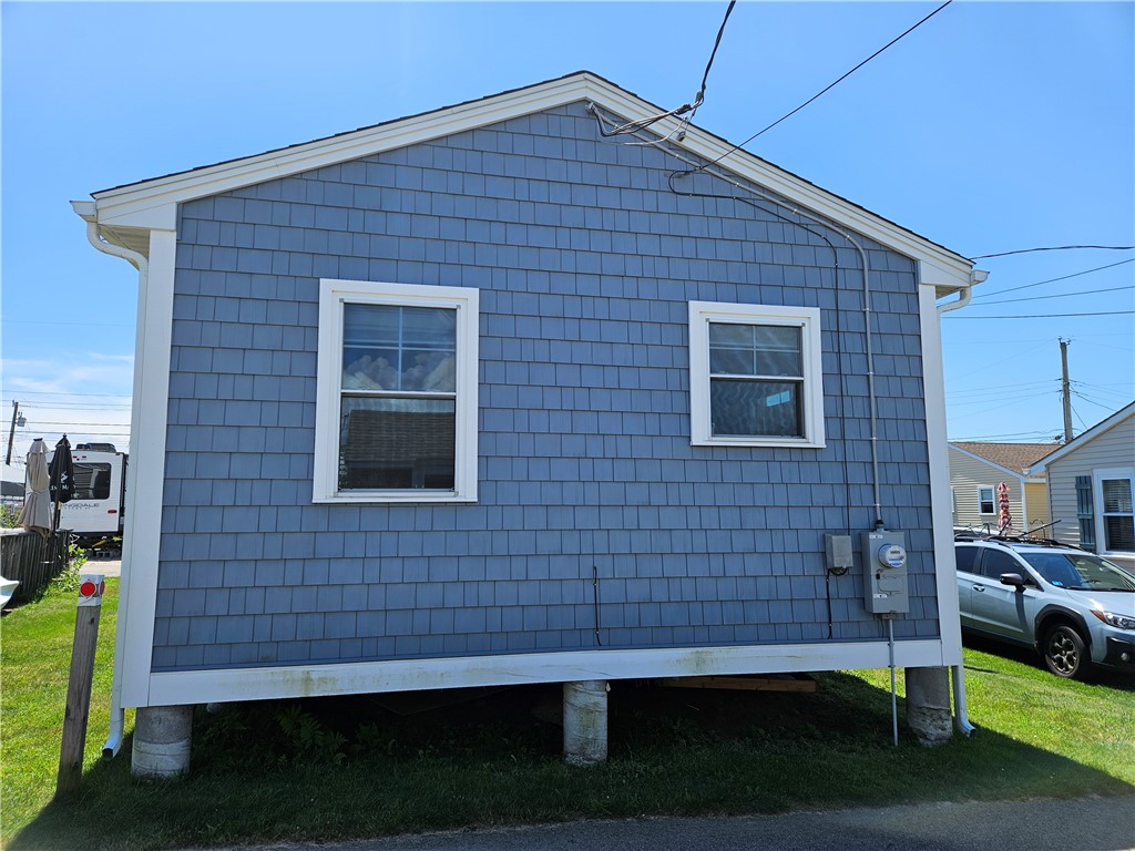 854 Matunuck Beach Road South Kingstown, RI 02879 - Photo 5 of 21