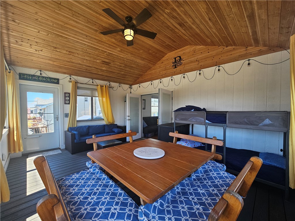 854 Matunuck Beach Road South Kingstown, RI 02879 - Photo 9 of 21