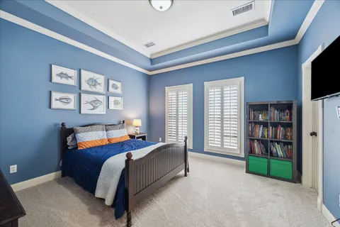 $2,000,000 | 3818 Case Street, West University Place, TX 77005