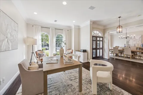 $2,000,000 | 3818 Case Street, West University Place, TX 77005