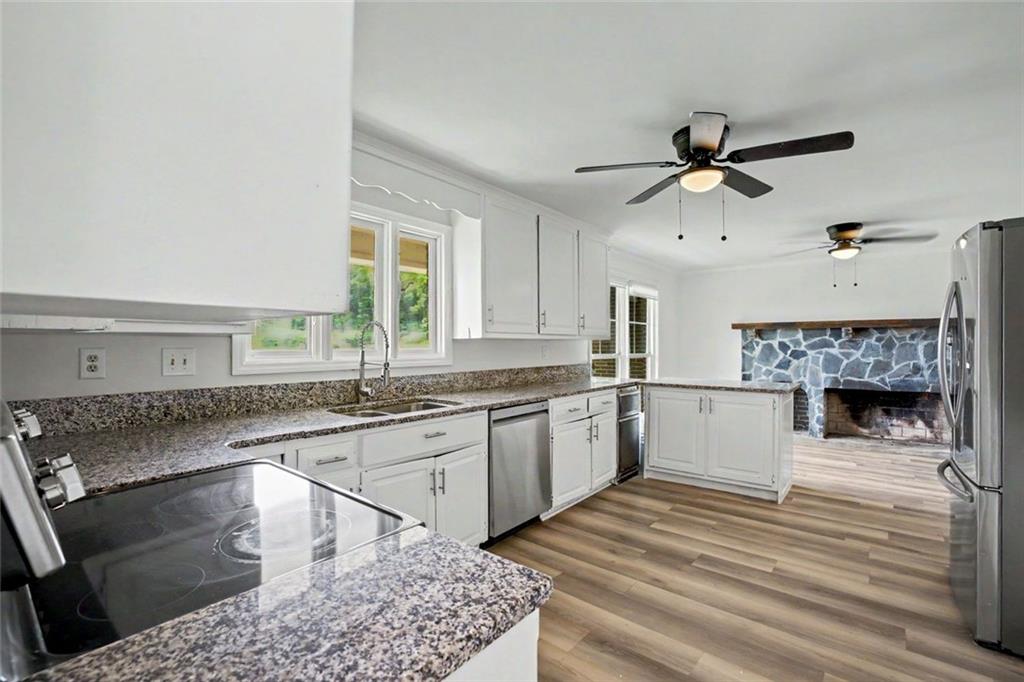 1605 Shackelford Road Griffin, GA 30224 - Photo 8 of 46