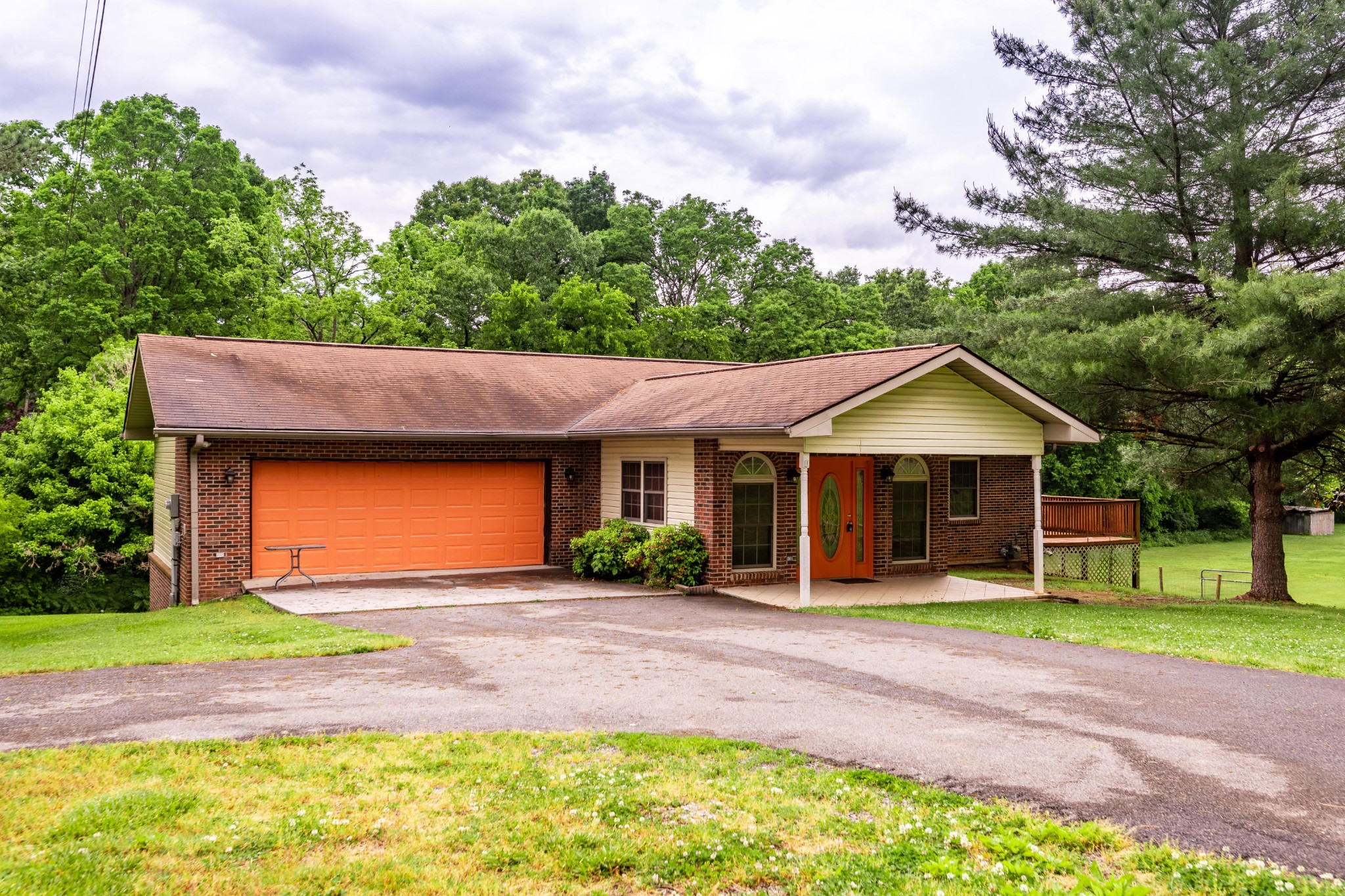 2976 Douglas Dam Road Kodak, TN 37764 - Photo 2 of 40 Gallery Image 2