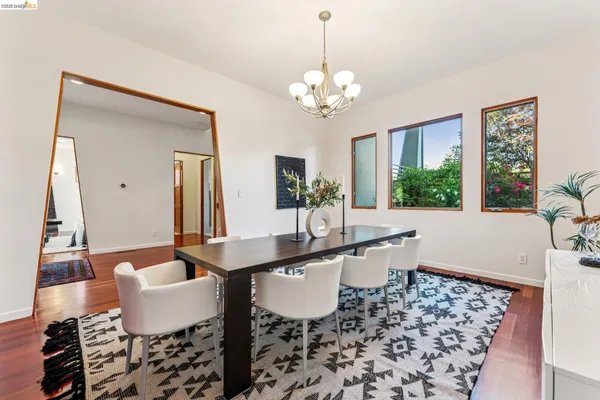 $1,949,000 | 13454 Campus Drive, Oakland, CA 94619