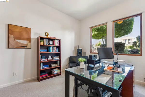 $1,949,000 | 13454 Campus Drive, Oakland, CA 94619