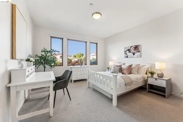 $1,949,000 | 13454 Campus Drive, Oakland, CA 94619