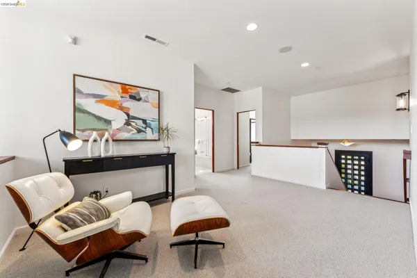 $1,949,000 | 13454 Campus Drive, Oakland, CA 94619