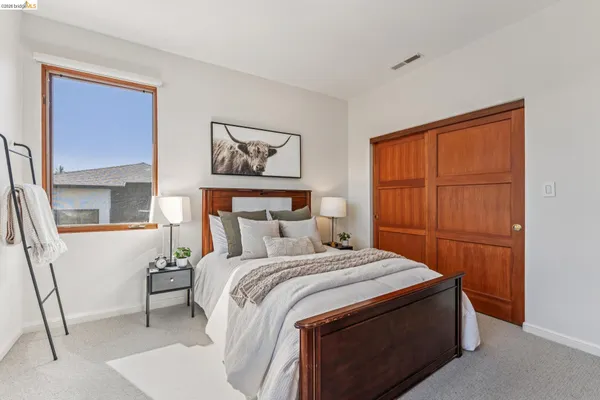 $1,949,000 | 13454 Campus Drive, Oakland, CA 94619