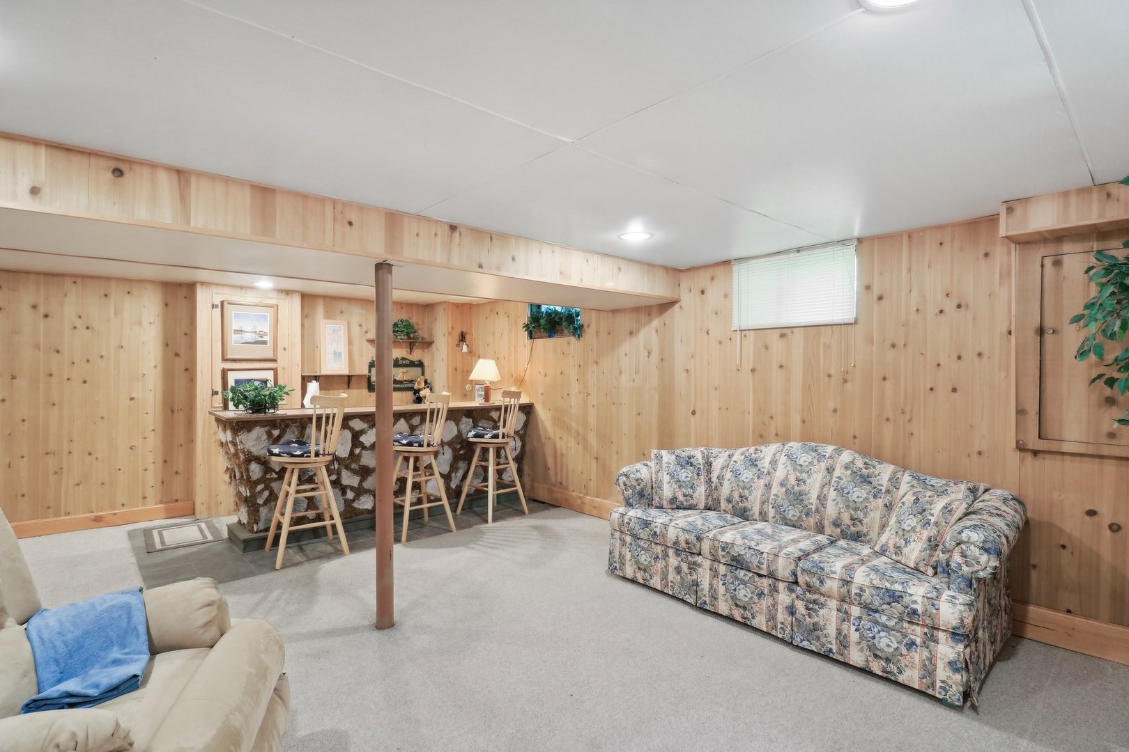 33409 North Mill Road Grayslake, IL 60030 - Photo 10 of 42 Gallery Image 10