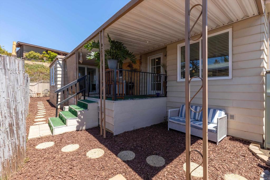 971 Borden Road, Unit 32 San Marcos, CA 92069 - Photo 4 of 37