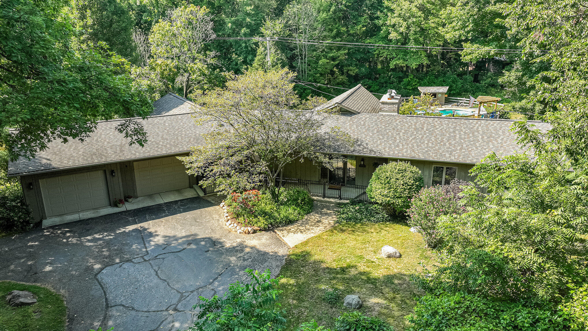7961 Poorman Road Battle Creek, MI 49017 - Photo 2 of 64 006_dji_0108