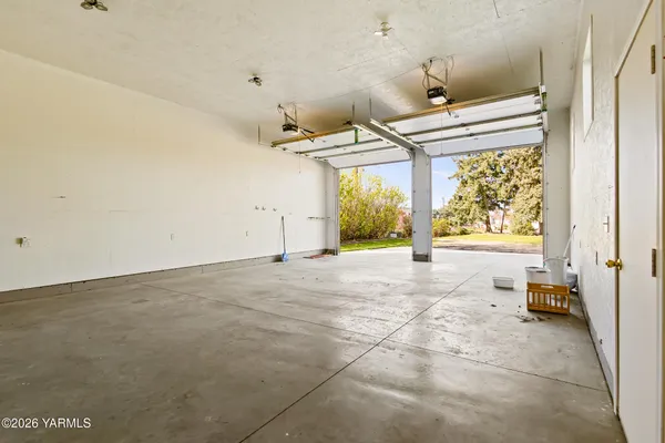 $549,000 | 505 Schooley Road, Zillah, WA 98953
