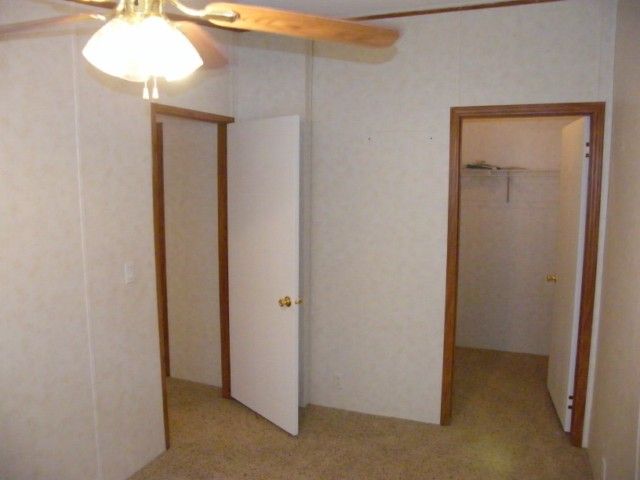 1685 Edwards Road Woodruff, SC 29388 - Photo 11 of 20 Gallery Image 11