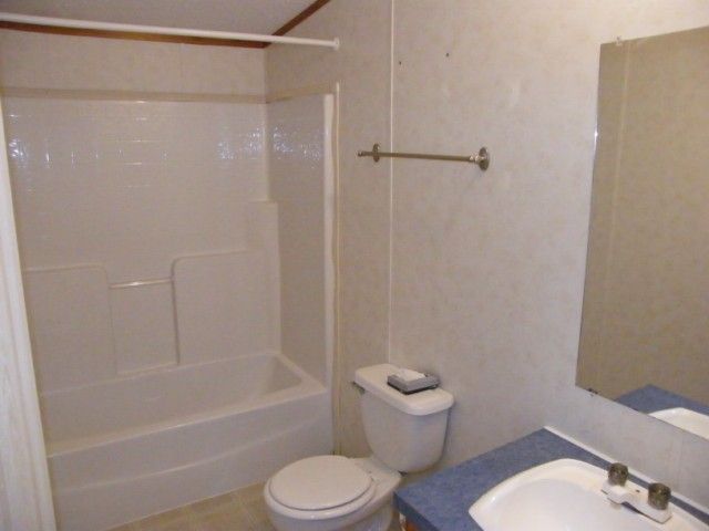 1685 Edwards Road Woodruff, SC 29388 - Photo 12 of 20 Gallery Image 12