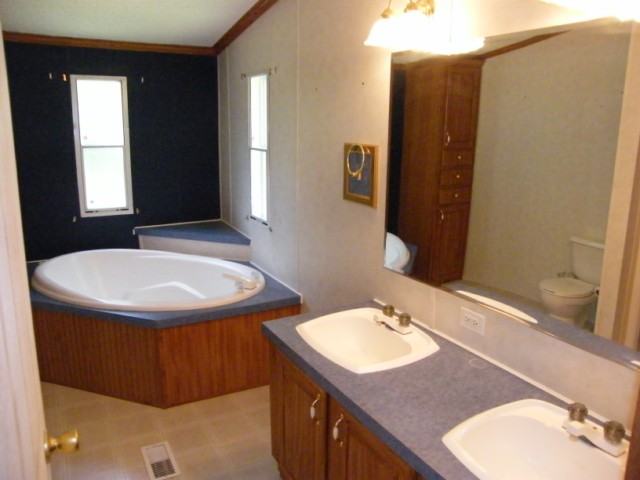 1685 Edwards Road Woodruff, SC 29388 - Photo 15 of 20 Gallery Image 15