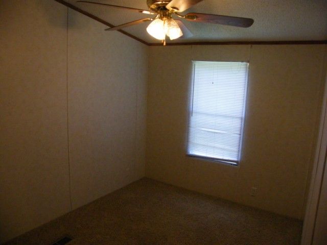 1685 Edwards Road Woodruff, SC 29388 - Photo 6 of 20 Gallery Image 6