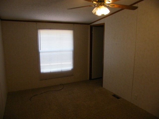 1685 Edwards Road Woodruff, SC 29388 - Photo 8 of 20 Gallery Image 8