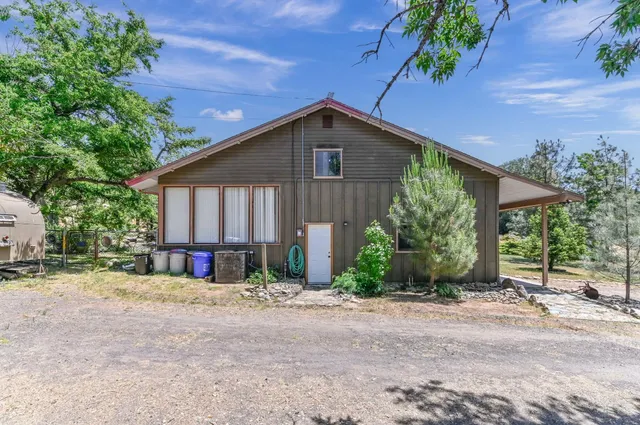 $399,900 | 1439 Oak Park Drive, San Andreas, CA 95249