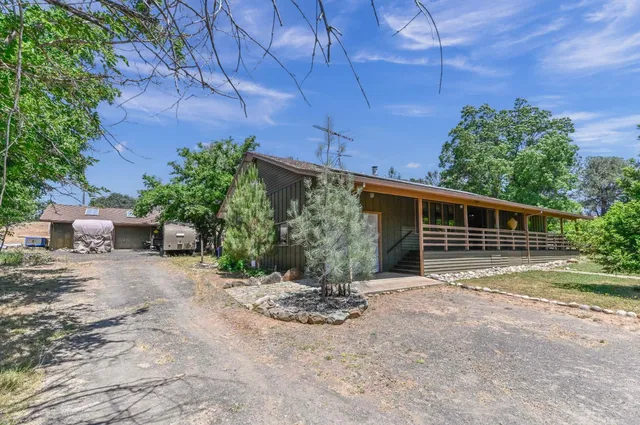 $399,900 | 1439 Oak Park Drive, San Andreas, CA 95249