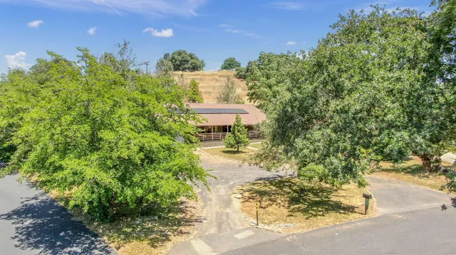 $399,900 | 1439 Oak Park Drive, San Andreas, CA 95249