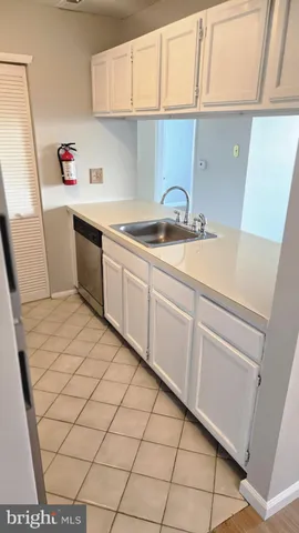 $2,190 | 501 The Woods, Cherry Hill, NJ 08003