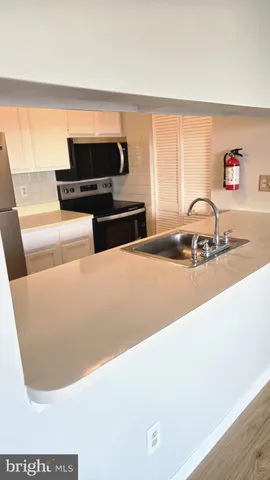 $2,190 | 501 The Woods, Cherry Hill, NJ 08003