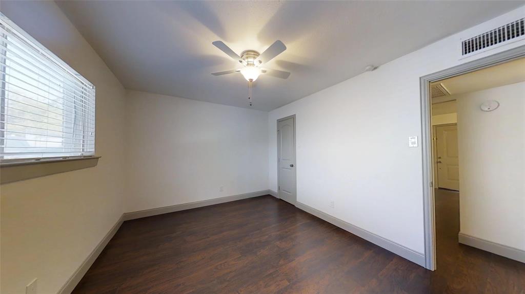404 East 9th Street, Unit 4208 Dallas, TX 75203 - Photo 11 of 13