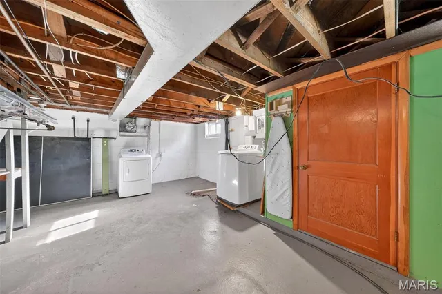 $129,900 | 316 Coppinger Drive, Ferguson, MO 63135