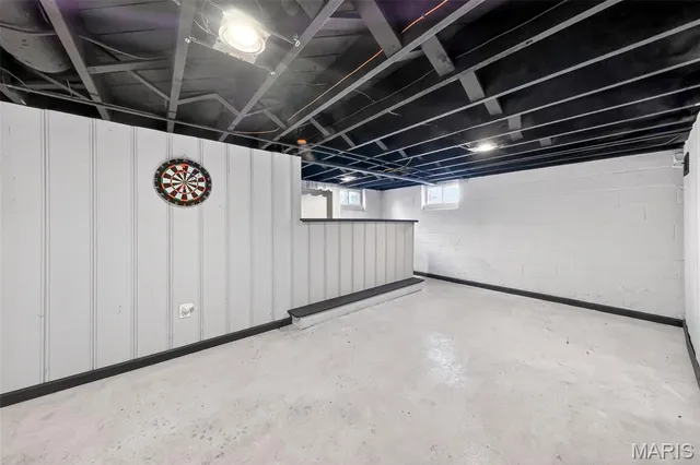 $129,900 | 316 Coppinger Drive, Ferguson, MO 63135