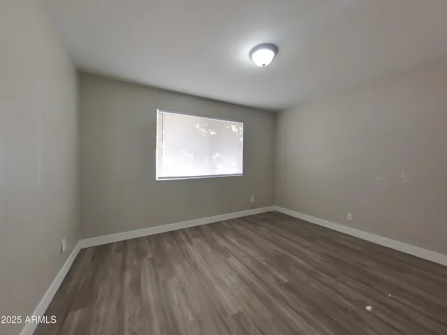 $1,929 | 3202 West Wood Drive, Phoenix, AZ 85029