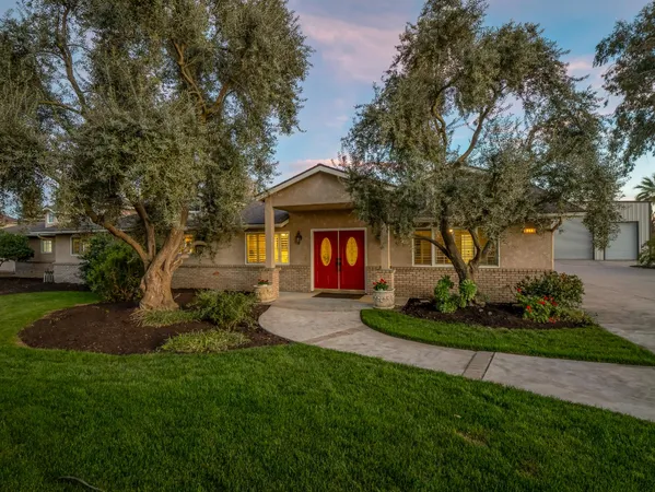 $1,450,000 | 5211 East Shepherd Avenue, Clovis, CA 93619