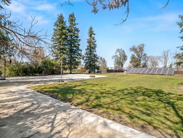 $1,450,000 | 5211 East Shepherd Avenue, Clovis, CA 93619