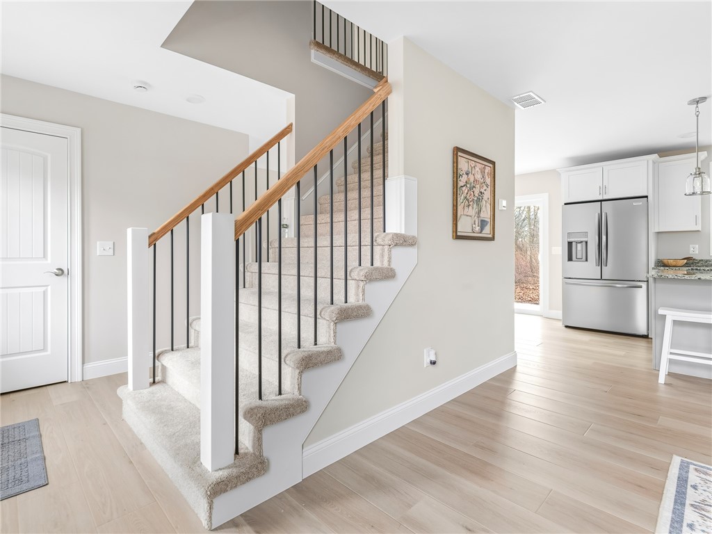 76 Medford Street Warwick, RI 02889 - Photo 6 of 30 Front entry