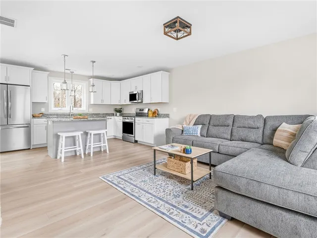 $599,900 | 76 Medford Street, Warwick, RI 02889