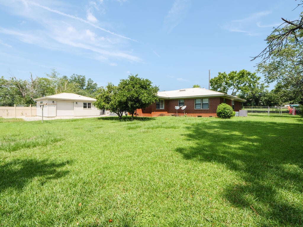 423 Eager Road Valdosta, GA 31602 - Photo 37 of 40 Gallery Image 37