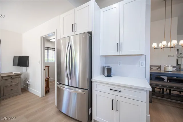 $2,995 | 2548 Tumble Brook Drive, Las Vegas, NV 89134