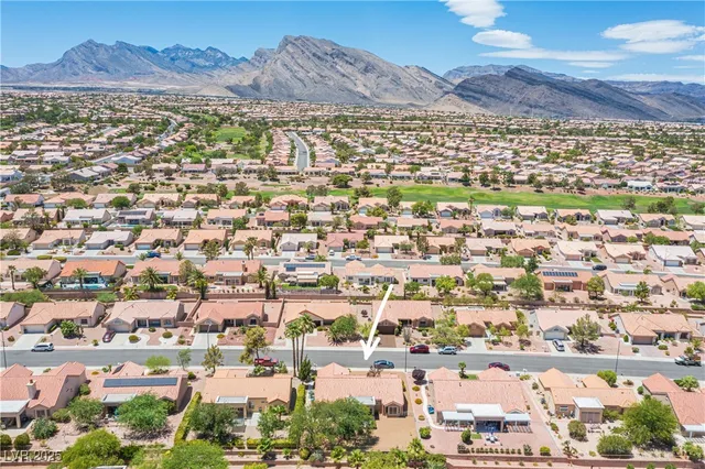$2,995 | 2548 Tumble Brook Drive, Las Vegas, NV 89134