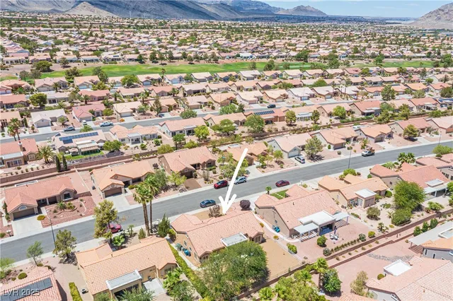 $2,995 | 2548 Tumble Brook Drive, Las Vegas, NV 89134