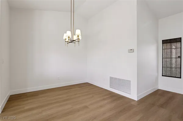 $2,995 | 2548 Tumble Brook Drive, Las Vegas, NV 89134