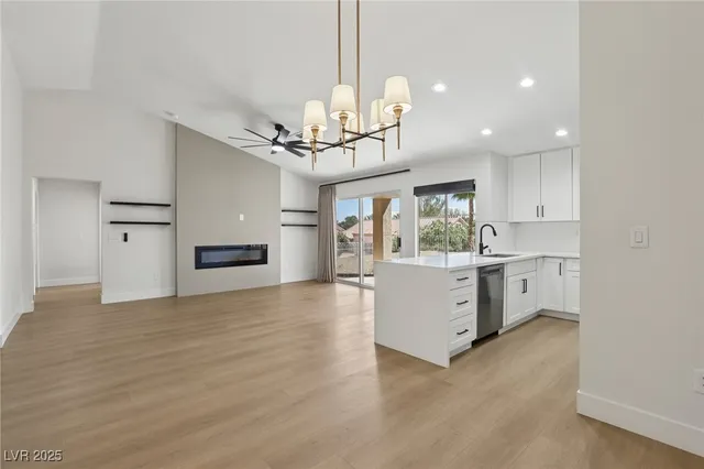 $2,995 | 2548 Tumble Brook Drive, Las Vegas, NV 89134